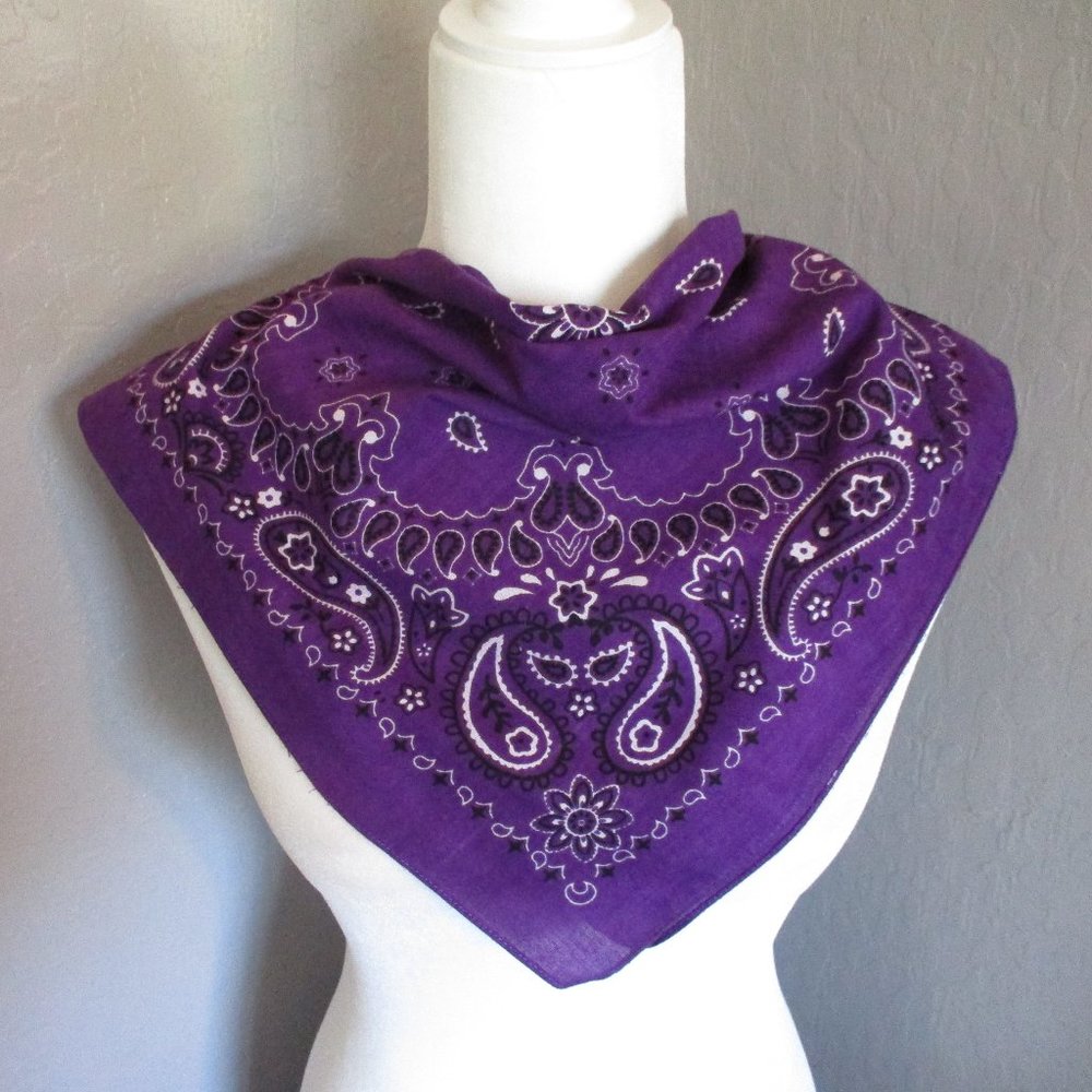 Purple paisley cotton bandana